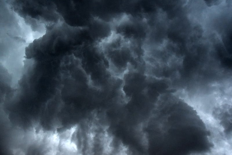 storm-clouds-hurricane-insurance.jpg